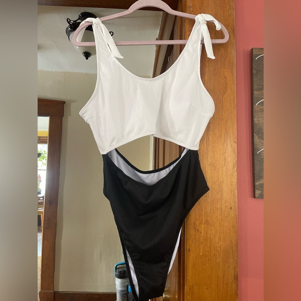 Brand new bathing suite